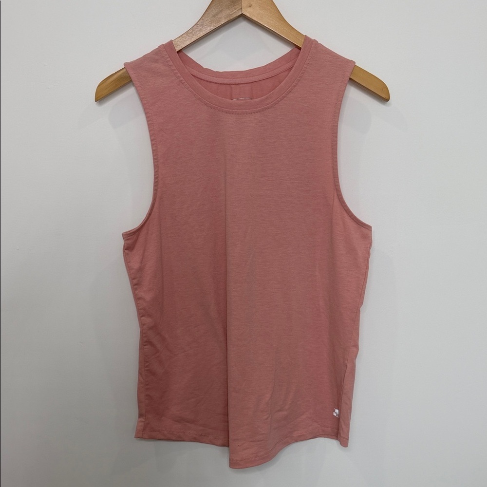 Blush Sleeveless Muscle Tee Size